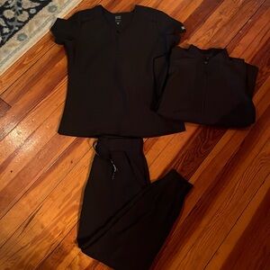 MedCouture Black Scrub Set